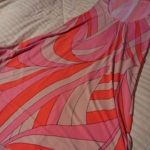 Retro style strapless dress